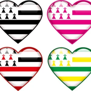 Autocollant 4 Coeurs Drapeau Breton Noir & Blanc et Couleurs